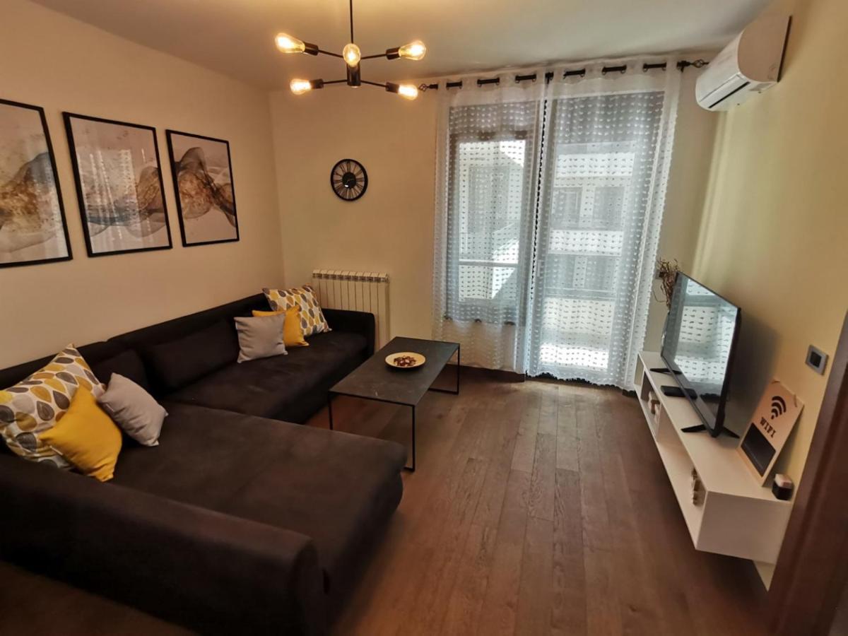 Hill Dreams Lux Apartment Belgrade Luaran gambar