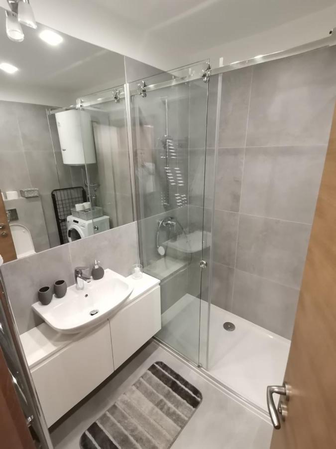 Hill Dreams Lux Apartment Belgrade Luaran gambar